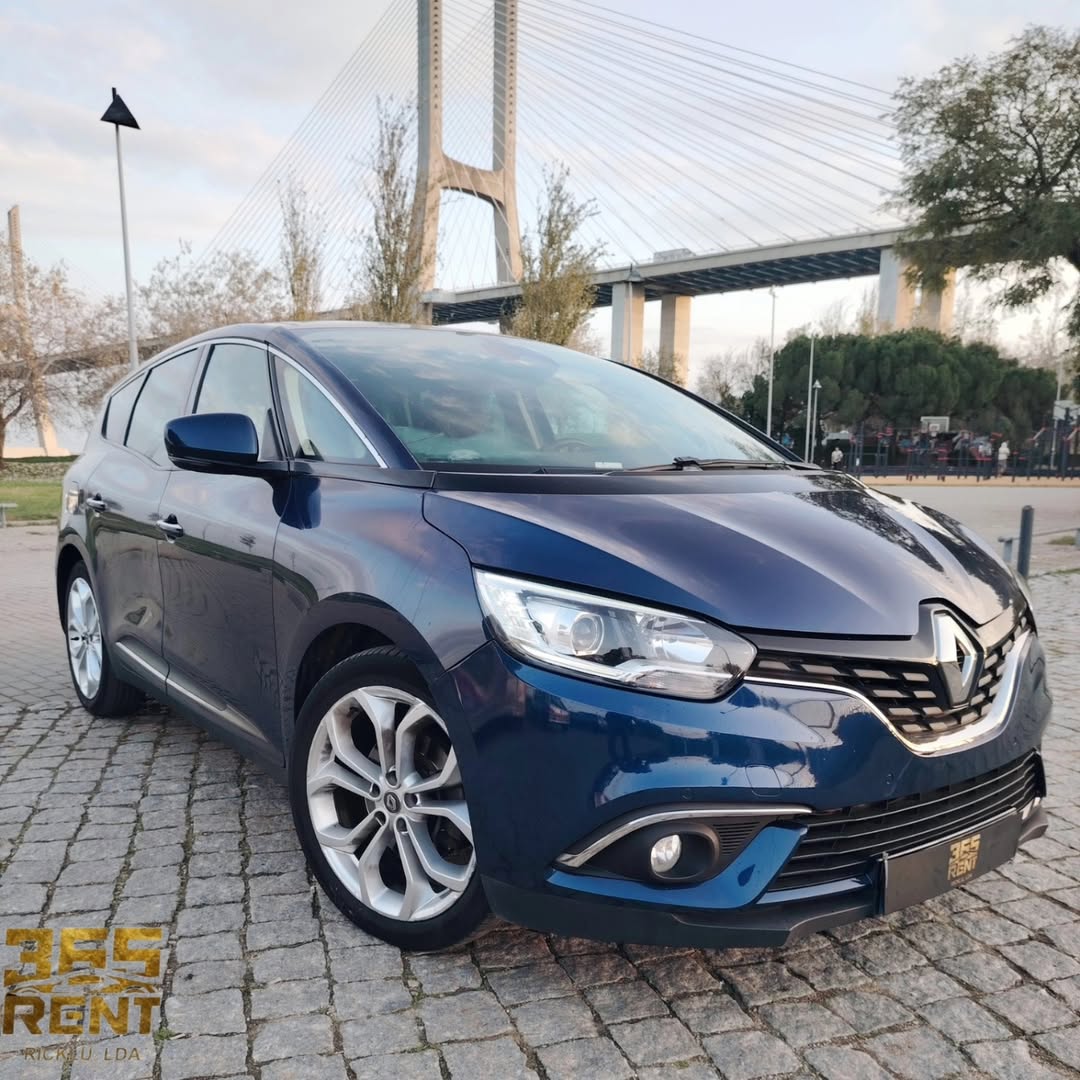 RENAULT SCENIC