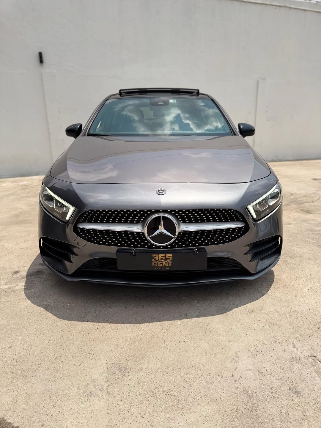 Mercedes Class A AMG Pack Night – 2018